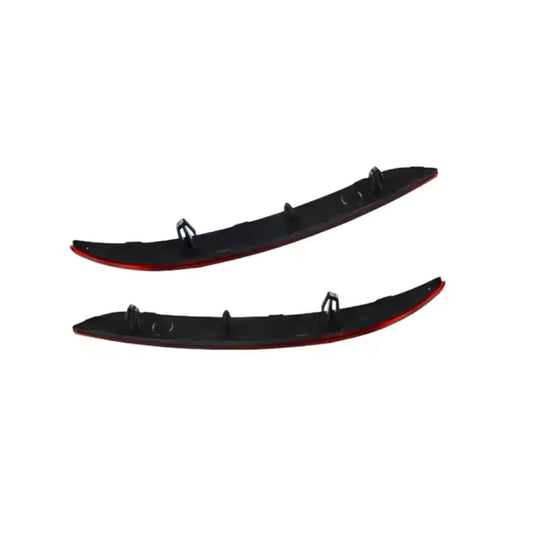 Rear Reflex – Tesla Model Y (2019-2024) OE# 1495818-00-C, 1800034-00-A