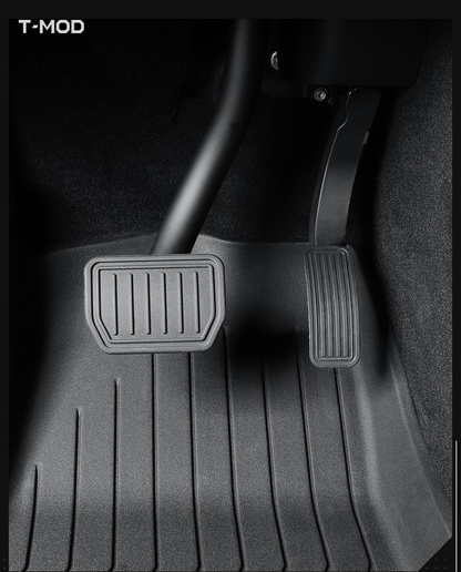 Tesla Model Y Juniper RWD floor and trunk mat image — gallery 4